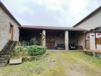 DRAGUIGNAN  BASTIDE DU 18 EME  SUR UN TERRAIN DE 2400 M2