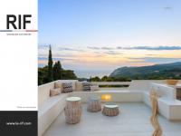 T4 de 80 m² avec balcons et parking.