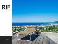 T4 de 75 m² avec balcon et parkings.