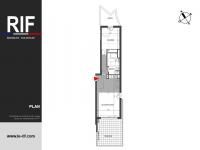 T4 de 75 m² avec balcon et parkings.